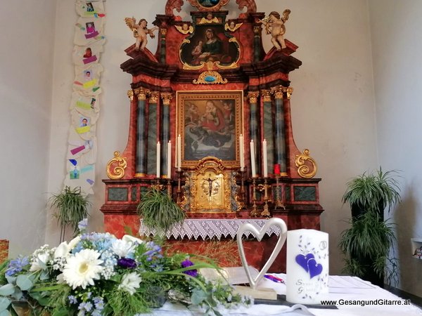 Kirche Kapelle Maria Ebene Frastanz Sängerin Hochzeitssängerin Trauung Solomusikerin Hochzeit Trauung Vorarlberg Kirche www.gesangundgitarre.at Gesang Gitarre Yvonne Brugger