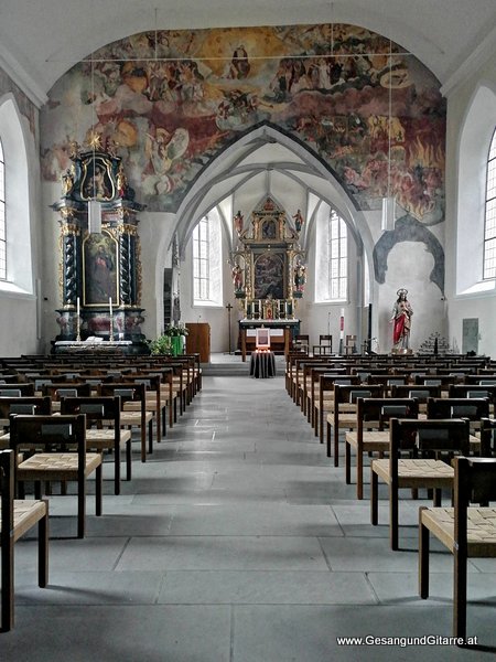 Alte Kirche Götzis Vorarlberg Totenwache Trauerfeier Beerdigung Verabschiedung Musik Kirche Solomusikerin Sängerin mit Gitarre www.trauer-musik.at www.gesangundgitarre.at Gesang Gitarre Yvonne Brugger Trauersängerin Kirchensängerin Kirche Trauerfeier Beerdigung Verabschiedung Vorarlberg Musik Kirche Trauersängerin Sängerin mit Gitarre www.trauer-musik.at www.gesangundgitarre.at Gesang Gitarre Yvonne Brugger Trauersängerin Kirchensängerin