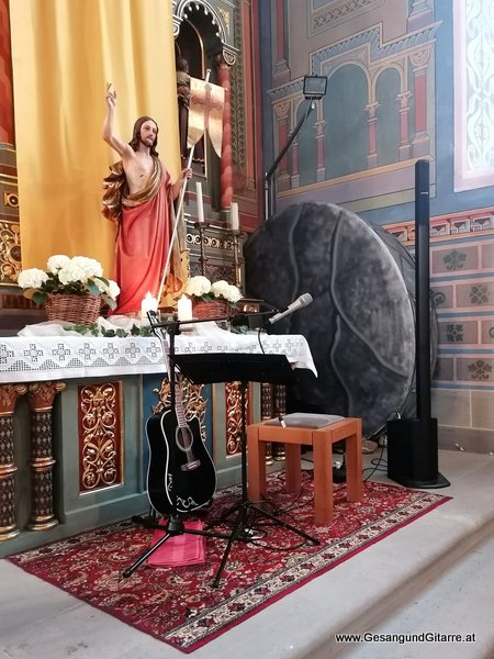 Kirche Dornbirn Hatlerdorf Vorarlberg Trauerfeier Beerdigung Verabschiedung Musik Kirche Solomusikerin Sängerin mit Gitarre www.trauer-musik.at www.gesangundgitarre.at Gesang Gitarre Yvonne Brugger Trauersängerin Kirchensängerin Kirche Trauerfeier Beerdigung Verabschiedung Vorarlberg Musik Kirche Trauersängerin Sängerin mit Gitarre www.trauer-musik.at www.gesangundgitarre.at Gesang Gitarre Yvonne Brugger Trauersängerin Kirchensängerin