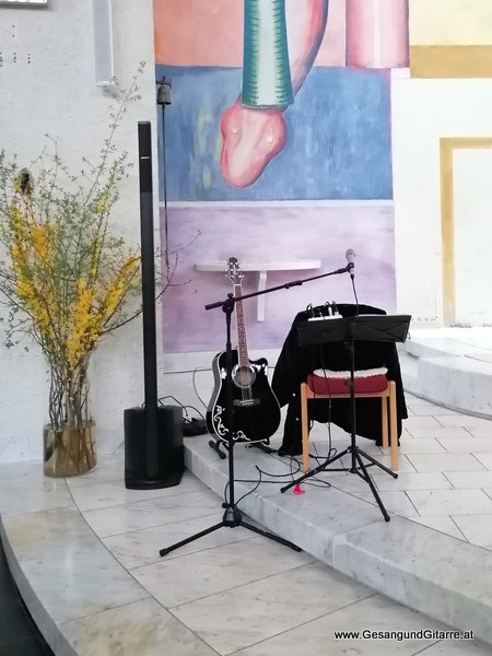 Kirche Dornbirn Schoren Bruder Klaus Vorarlberg Trauerfeier Beerdigung Verabschiedung Musik Kirche Solomusikerin Sängerin mit Gitarre www.trauer-musik.at www.gesangundgitarre.at Gesang Gitarre Yvonne Brugger Trauersängerin Kirchensängerin Kirche Trauerfeier Beerdigung Verabschiedung Vorarlberg Musik Kirche Trauersängerin Sängerin mit Gitarre www.trauer-musik.at www.gesangundgitarre.at Gesang Gitarre Yvonne Brugger Trauersängerin Kirchensängerin