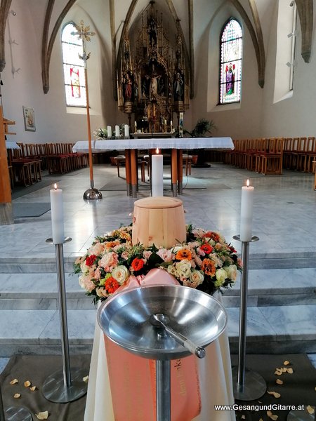 Kirche Nenzing Vorarlberg Trauerfeier Beerdigung Verabschiedung Musik Kirche Solomusikerin Sängerin mit Gitarre www.trauer-musik.at www.gesangundgitarre.at Gesang Gitarre Yvonne Brugger Trauersängerin Kirchensängerin Kirche Trauerfeier Beerdigung Verabschiedung Vorarlberg Musik Kirche Sängerin mit Gitarre www.trauer-musik.at www.gesangundgitarre.at Gesang Gitarre Yvonne Brugger Trauersängerin Kirchensängerin
