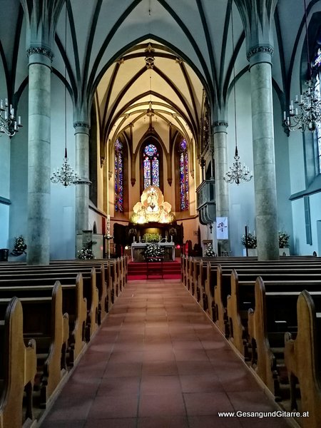 Kathedrale Vaduz Liechtenstein Kirche Vorarlberg Verabschiedung Trauerfeier Beerdigung Verabschiedung Totenwache Musik Kirche Solomusikerin Sängerin mit Gitarre www.trauer-musik.at www.gesangundgitarre.at Gesang Gitarre Yvonne Brugger Trauersängerin Kirchensängerin Kirche Trauerfeier Beerdigung Verabschiedung Vorarlberg Musik Kirche Sängerin mit Gitarre www.trauer-musik.at www.gesangundgitarre.at Gesang Gitarre Yvonne Brugger Trauersängerin Kirchensängerin