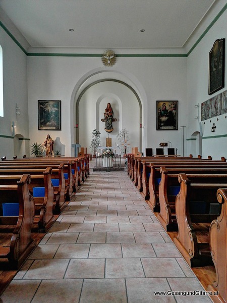 Franziskaner Kirche Bludenz Vorarlberg Verabschiedung Trauerfeier Beerdigung Verabschiedung Totenwache Musik Kirche Solomusikerin Sängerin mit Gitarre www.trauer-musik.at www.gesangundgitarre.at Gesang Gitarre Yvonne Brugger Trauersängerin Kirchensängerin Kirche Trauerfeier Beerdigung Verabschiedung Vorarlberg Musik Kirche Sängerin mit Gitarre www.trauer-musik.at www.gesangundgitarre.at Gesang Gitarre Yvonne Brugger Trauersängerin Kirchensängerin