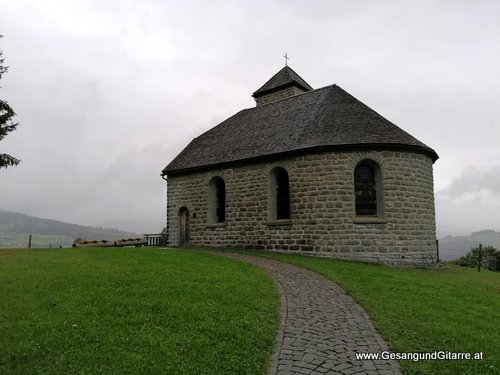 Sängerin Yvonne Brugger Taufe Musik Vorarlberg Fatimakapelle Alberschwende