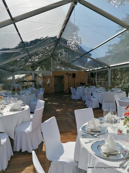 Hochzeitsfeier Dinner Sängerin Fest Feier Musik Musikerin Vorarlberg Bodensee Bregenz Gebhardsberg Bodenseeregion