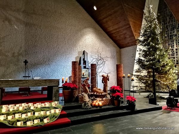 Jahrtagsmesse Gedenkfeier Rankweil Trauerfeier Beerdigung Verabschiedung Rankweil Vorarlberg Musik Kirche Trauersängerin Saengerin Sängerin mit Gitarre www.gesangundgitarre.at Gesang Gitarre Yvonne Brugger