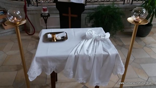 Sängerin Yvonne Brugger Taufe Vorarlberg Kirche Höchst
