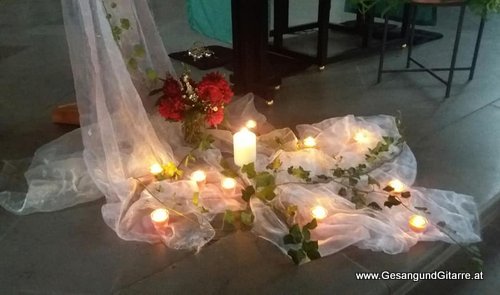 Totenwache Rosenkranz Beten Abschied Sängerin Trauer Trauersängerin Yvonne Brugger Vorarlberg Bodensee Schweiz Liechtenstein