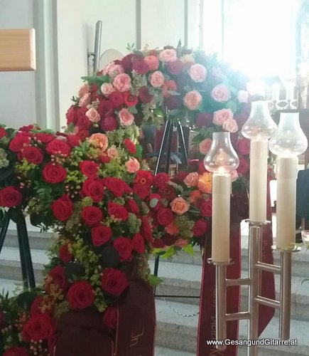 Trauerfeier Sängerin Trauersängerin Musik Vorarlberg Höchst Kirche