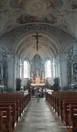 Trauerfeier Sängerin Trauersängerin Musik Vorarlberg Höchst Kirche