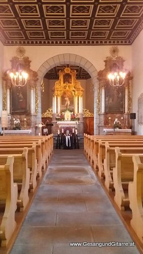 Sängerin Trauerfeier Beerdigung Solosängerin Kirchensängerin Sängerin Beerdigung Hohenems