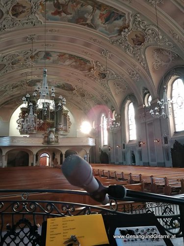 Musik Sängerin Trauersängerin Vorarlberg Kirche Höchst Verabschiedung Beisetzung Trauerfeier