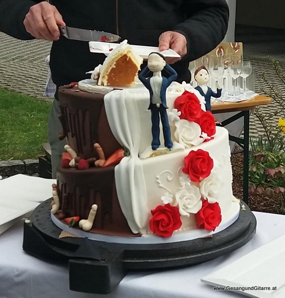 Sängerin Hochzeitssängerin Yvonne Brugger Standesamt Röthis Schlössle 