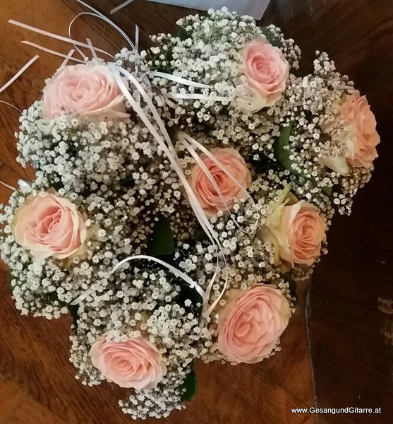Hochzeitssängerin Vorarlberg Sängeirn Yvonne Brugger Trauung Hochzeit Musik