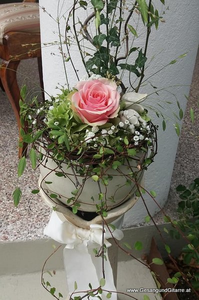Sängerin Hochzeitssängerin Yvonne Brugger Standesamt Villa Falkenhorst Vorarlberg Trauung Hochzeit