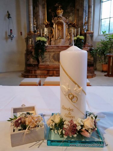 Sängerin Hochzeitssängerin Yvonne Brugger Trauung Hochzeit Musik Vorarlberg Kirche Viktorsberg