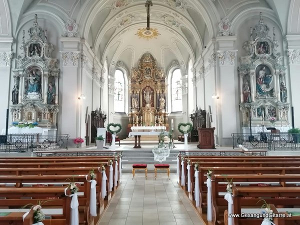 Hochzeitssängerin Höchst Musik Sängerin Hochzeitssängerin Hochzeit Trauung Vorarlberg Kirche www.gesangundgitarre.at Gesang Gitarre Yvonne Brugger